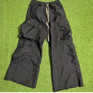 Mnml Baggy Rave Cargo Pants♣️